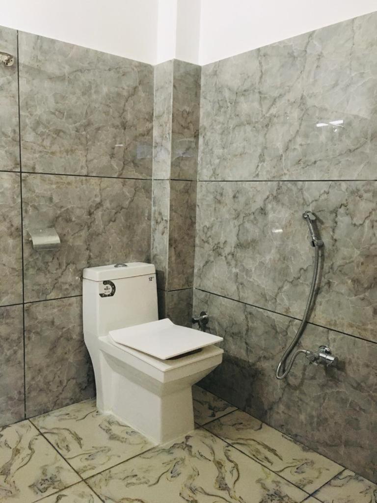 Hotel D Indian Каргил Екстериор снимка